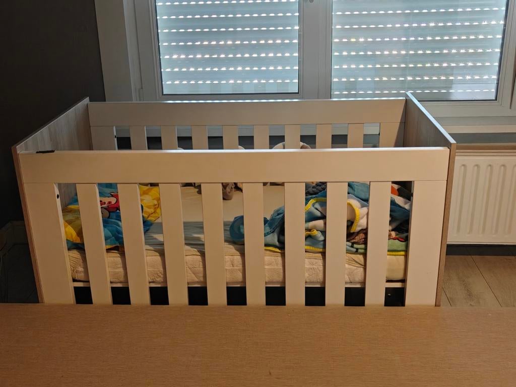 Chambre de bébé, Enlèvement, Comme neuf, Commode