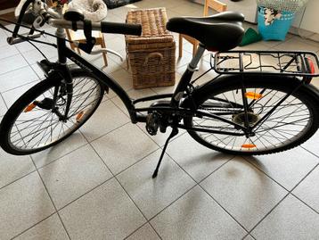 Meisjesfiets 26 inch beschikbaar voor biedingen