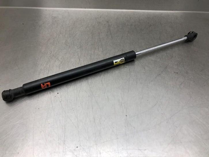 GASDRUKVEER LINKS ACHTER Toyota Verso S (01-2010/10-2016), Auto-onderdelen, Ophanging en Onderstel, Toyota, Gebruikt