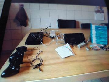 Wii u met 2 controllers, 2 joueurs, À partir de 7 ans, Comme neuf, Enlèvement