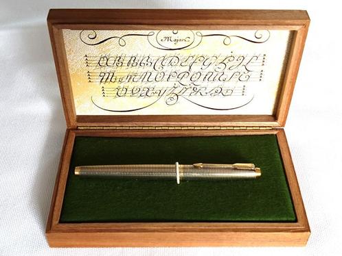Parker 75 Sterling Silver/Vermeil 14K golden F-nib, Verzamelen, Pennenverzamelingen, Nieuw, Vulpen, Parker, Met doosje, Ophalen of Verzenden