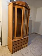 Armoire à donner sur Charleroi, Maison & Meubles, Utilisé, Enlèvement ou Envoi