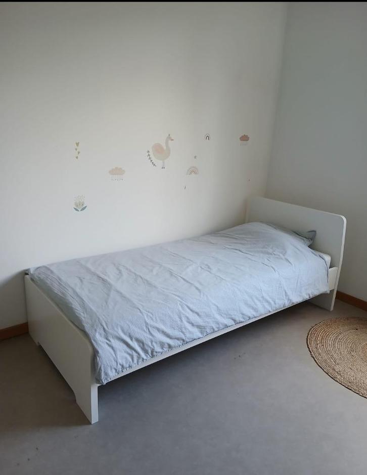 Eénpersoonsbed Askvoll (incl. lattenbodem), Huis en Inrichting, Slaapkamer | Bedden, Zo goed als nieuw, Eenpersoons, Wit, Verstelbaar