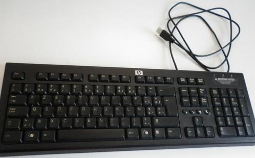 HP toetsenbord + HP Monitor s2231a, Computers en Software, Toetsenborden, Zo goed als nieuw, Azerty, Bedraad, Ophalen