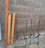 4 antieke caféstoeltjes + latjes om ze te herstellen, Ophalen