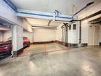 Garage à vendre à Etterbeek, Immo, Garages & Places de parking