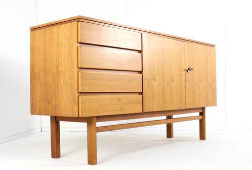 Vintage sideboard dressoir 150 cm, Huis en Inrichting, Kasten | Dressoirs, Zo goed als nieuw, Met lade(s), Met deur(en), Ophalen of Verzenden