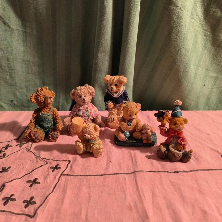 Setje van 6 kleine beertjes, Collections, Ours & Peluches, Comme neuf, Statue, Enlèvement
