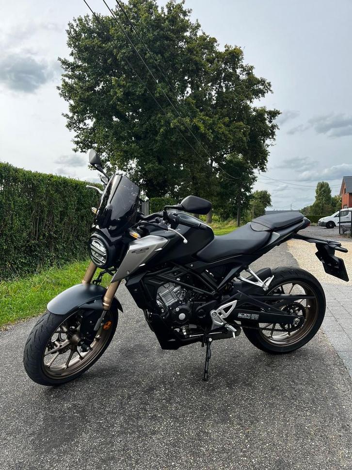 honda cb125r als nieuw, Motoren, Motoren | Honda, Particulier, Naked bike, 11 kW of minder, 1 cilinder, Minimaal motorrijbewijs A1