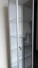 Vitrinekast aluminium en glas, Ophalen, Zo goed als nieuw, Glas