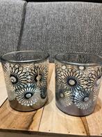 Set 2 theelichthouders nieuw van J-Line 1 grijs 1 zilver, Huis en Inrichting, Ophalen of Verzenden, Nieuw, Grijs, Zilver