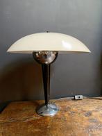 Lampe champignon vintage style Bauhaus, Antiquités & Art, Antiquités | Éclairage, Enlèvement ou Envoi