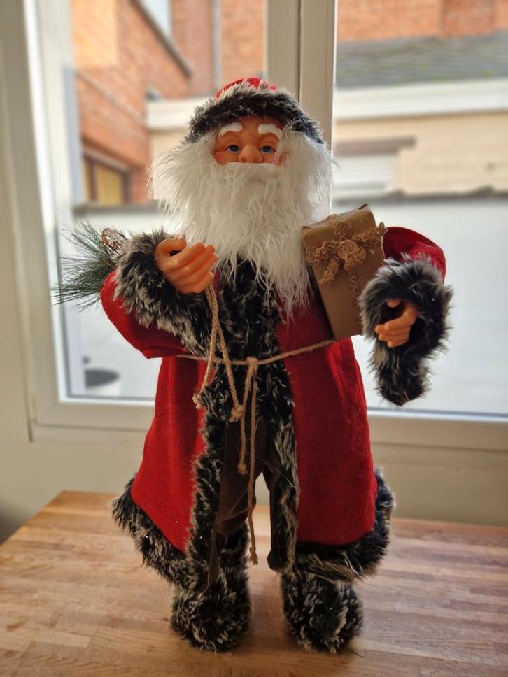 4 kerstmannen , 80cm en 60cm groot , prima staat, Diversen, Kerst, Ophalen