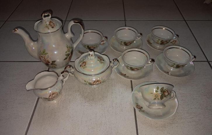 High Tea Servies uit Polen, nieuw, Huis en Inrichting, Keuken | Servies, Nieuw, Compleet servies, Effen, Porselein, Ophalen