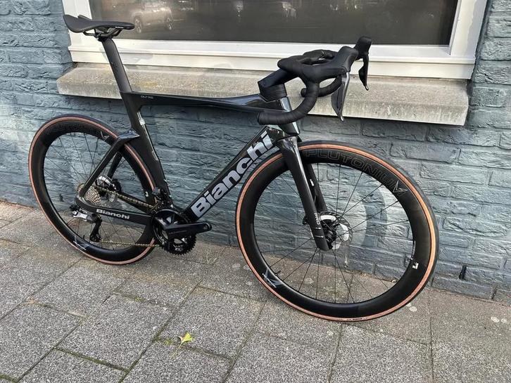 nieuwe bianchi oltre pro 2025 leegverkoop, Fietsen en Brommers, Fietsen | Racefietsen, Ophalen