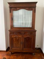 Vitrine kast, Ophalen
