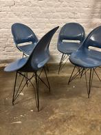 Vintage stoelen uit 1959, Huis en Inrichting, Stoelen, Ophalen, Blauw, Vintage, Metaal