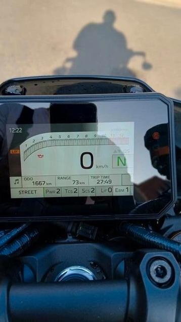 Yamaha MT09 SP van 8/2024  1670KM, Autos : Pièces & Accessoires, Enlèvement