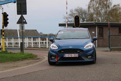 Ford fiesta ST mk8, Auto's, Ford, Particulier, Fiësta, ABS, Achteruitrijcamera, Airbags, Airconditioning, Alarm, Android Auto