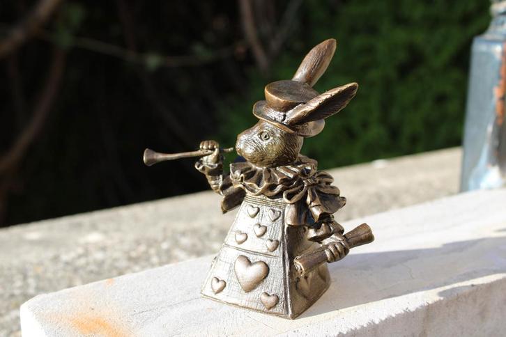 clochette de table bronze signé, ALICE au pays ...., Antiquités & Art, Antiquités | Bronze & Cuivre, Bronze, Enlèvement ou Envoi