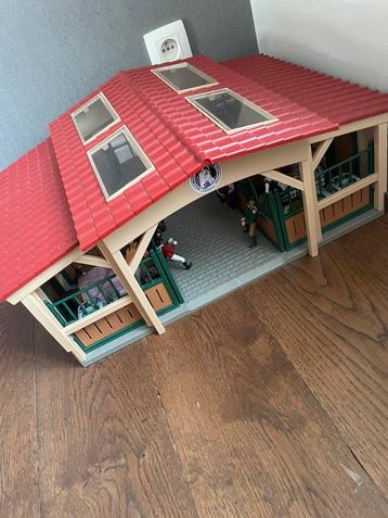 Schleich manege + paarden en toebehoren, Enlèvement, Comme neuf