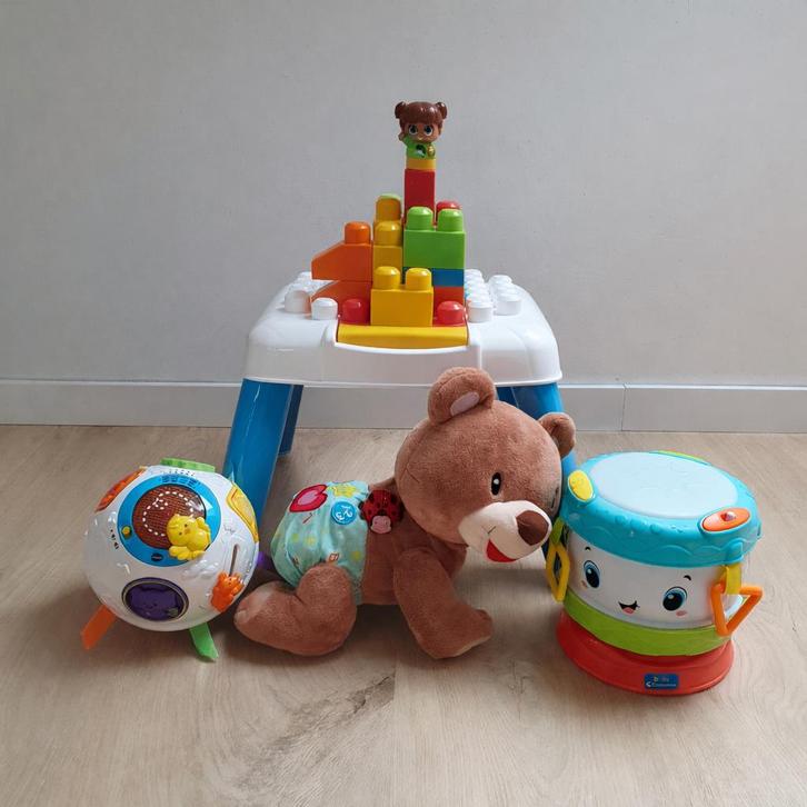Speelgoed baby en peuter, Enfants & Bébés, Jouets | Jouets de bébé, Comme neuf, Autres types, Avec lumière, Sonore, Enlèvement