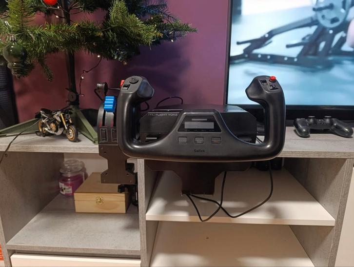 Logitech Flight Yoke + Throttle Quadrant aviation simulator, Computers en Software, Joysticks, Gebruikt, Ophalen of Verzenden