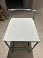 Chaises hautes 70€ le lot de 4, Maison & Meubles, Comme neuf, Bois, Enlèvement ou Envoi