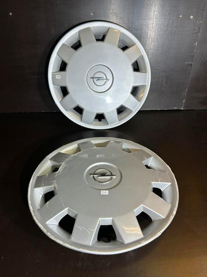 2 originele Opel agila corsa Astra 14" wieldoppen, Auto diversen, Wieldoppen, Gebruikt, Ophalen of Verzenden