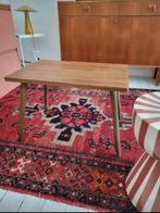 Mooi houten bijzettafeltje, Ophalen, Zo goed als nieuw