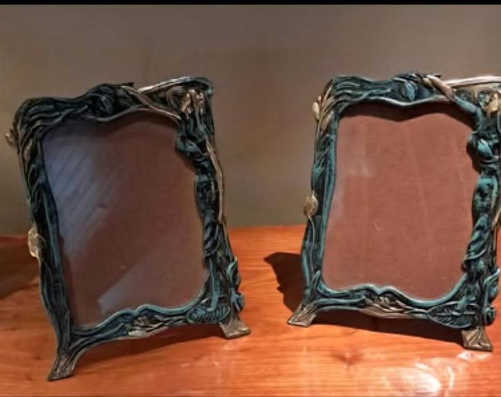 Prachtig paar Art nouveau fotolijsten met vrouwmotief, Antiek en Kunst, Antiek | Overige Antiek, Ophalen of Verzenden