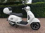 Vespa gts 300  euro5, Scooter, 300 cc, Bedrijf, 1 cilinder