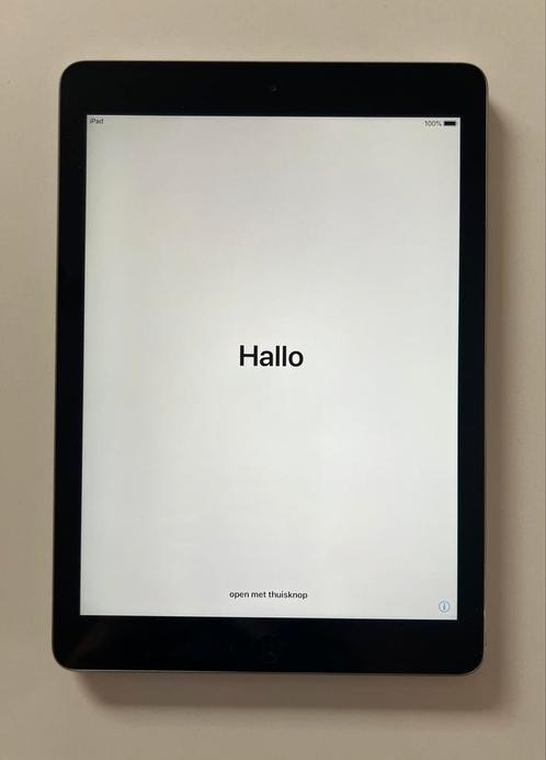 Apple iPad Air 16GB - valt uit na opladen, Computers en Software, Apple iPads, Gebruikt, Apple iPad, Wi-Fi, 9 inch, 16 GB, Grijs