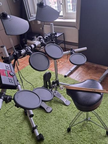 Yamaha DTXPLORER Elektronisch Drumstel + Tama Kruk beschikbaar voor biedingen