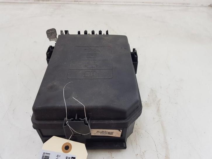 ZEKERINGKAST Opel Astra K Sports Tourer (|39119231|), Auto-onderdelen, Elektronica en Kabels, Opel, Gebruikt