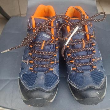 Regatta Isotex wandelschoenen - maat 35 beschikbaar voor biedingen
