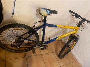 jongens fiets 26inch alles in orden remmen versnelingen 