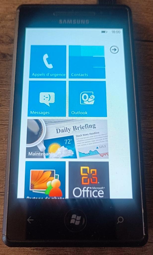Samsung omnia 7, Télécoms, Téléphonie mobile | Chargeurs pour téléphone, Samsung, Enlèvement ou Envoi