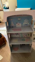 Een leuk poppen huis, Antiek en Kunst, Ophalen