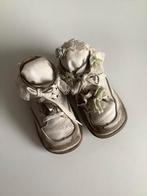 Jolies chaussures blanches anti-puces pour enfants, Enlèvement ou Envoi