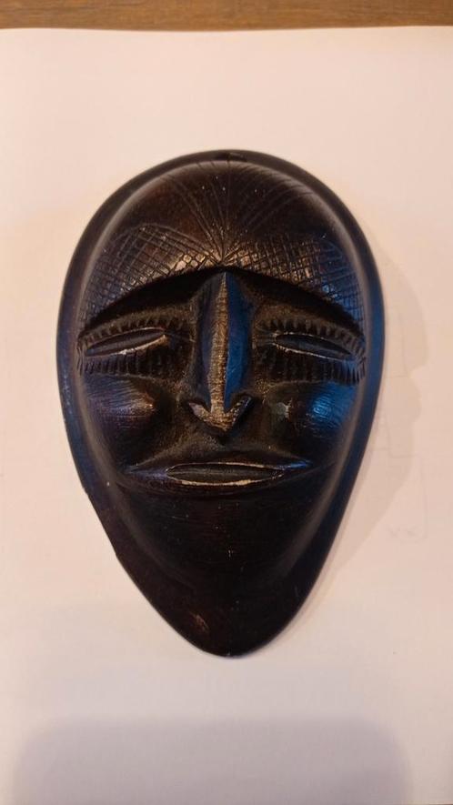 Afrikaans maskertje in zeepsteen, Antiek en Kunst, Kunst | Niet-Westerse kunst, Ophalen