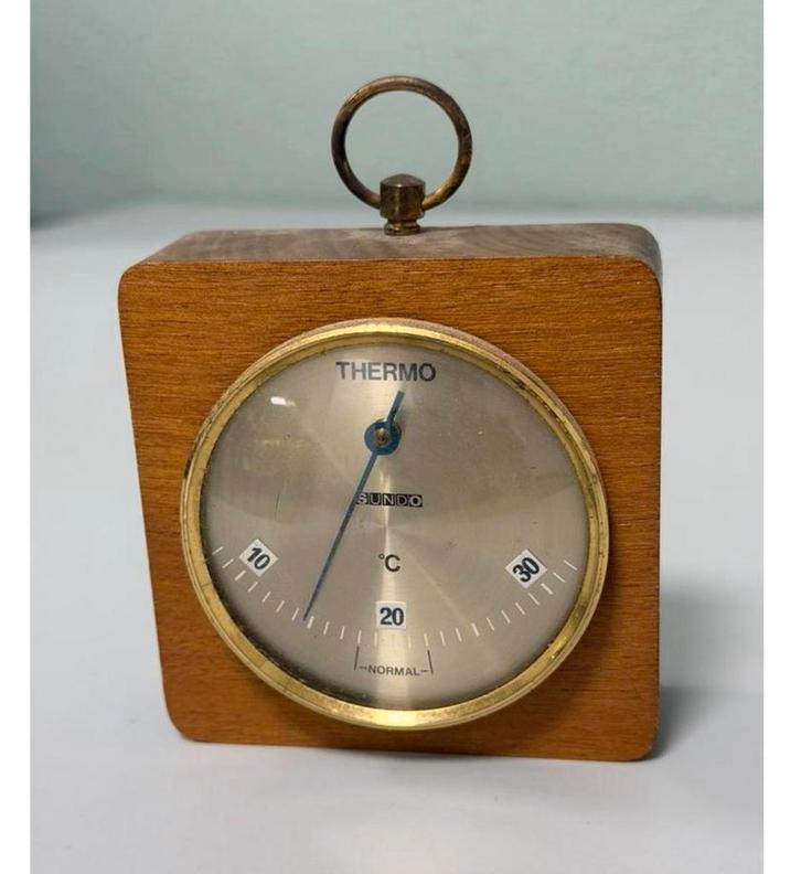 Thermomètre et baromètre vintage SUNDO Étui en bois de 9 cm, TV, Hi-fi & Vidéo, Stations météorologiques & Baromètres, Comme neuf