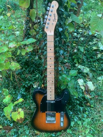  Squier Affinity Telecaster two tone Sunburst  disponible aux enchères