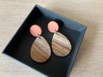 Oorbellen Zentana - Roze/koraal/bruin, Handtassen en Accessoires, Oorbellen, Ophalen of Verzenden, Zo goed als nieuw, Bruin, Hangers