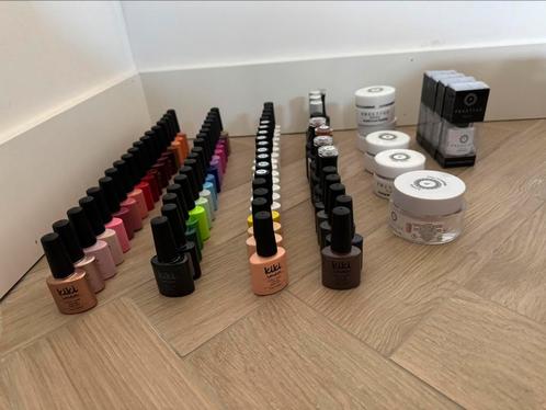 Producten gelnagels, gellak, lash lift en suikerontharing, Handtassen en Accessoires, Uiterlijk | Lichaamsverzorging, Zo goed als nieuw
