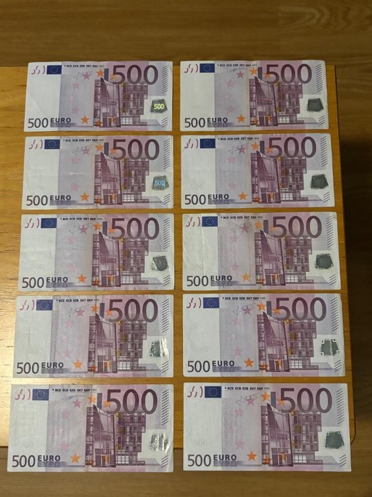 10 biljetten van € 500 / 500 euro 2002 | 10 billets de € 500, Postzegels en Munten, Bankbiljetten | Europa | Eurobiljetten, Setje