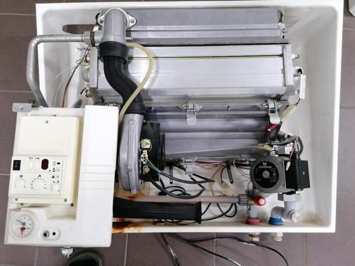 buderus GB112-43 modulerende gascondensatieketel + iRT 30, Doe-het-zelf en Bouw, Chauffageketels en Boilers, Gebruikt, Aardgas