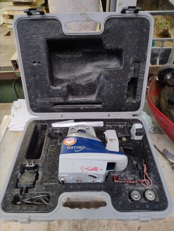 Agatec bouw laser rood, Doe-het-zelf en Bouw, Gereedschap | Handgereedschap, Gebruikt, Ophalen of Verzenden