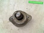 MOTORSTEUN RECHTS BMW X3 (E83) (22113400338), Gebruikt, BMW