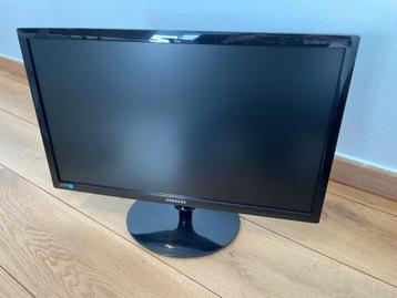 Samsung S23B300B 23 inch LED Monitor beschikbaar voor biedingen